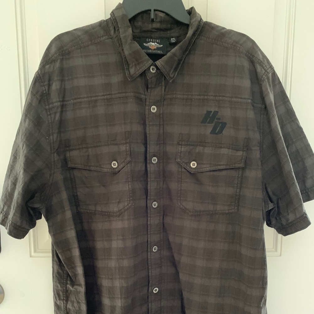 XXL lightly worn Harley Davidson shirt